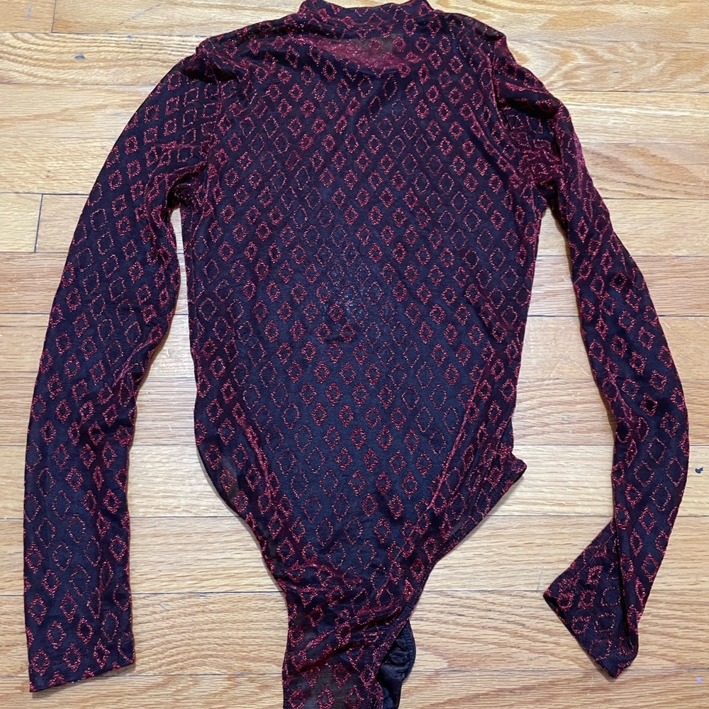 SHEIN Sheer Black and Red Textured Fabric